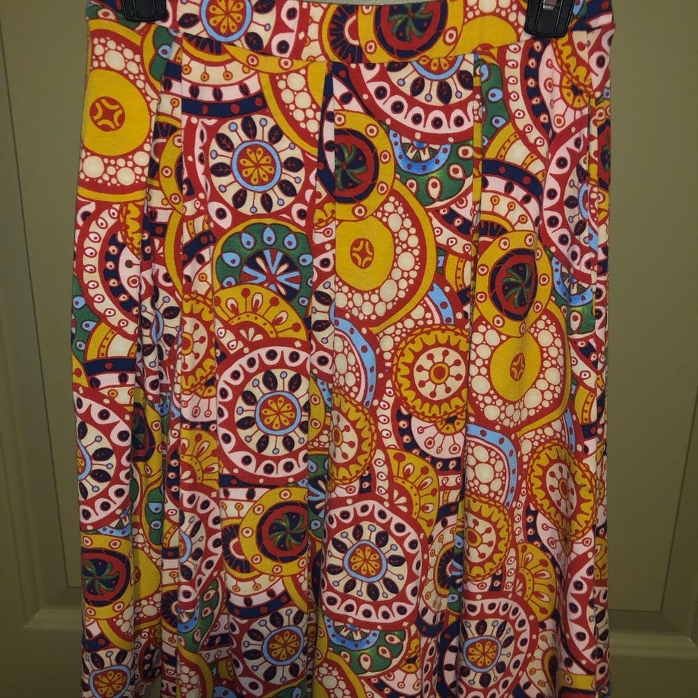 Lularoe skirt